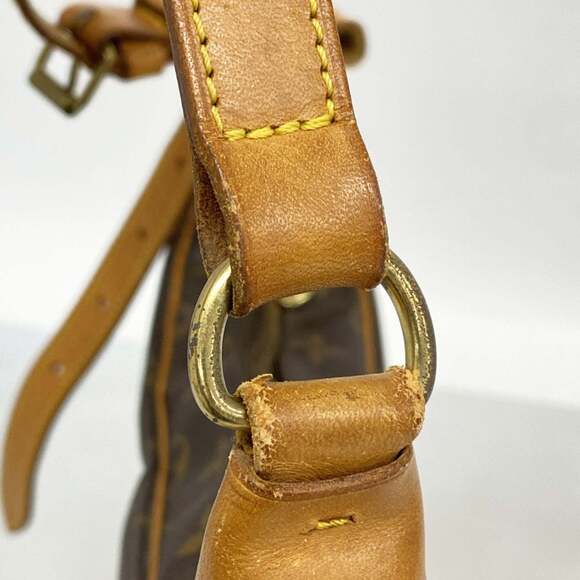 LOUIS VUITTON Authentic Brown Monogram Boulogne 30 Shoulder Bag - Picture 8 of 12